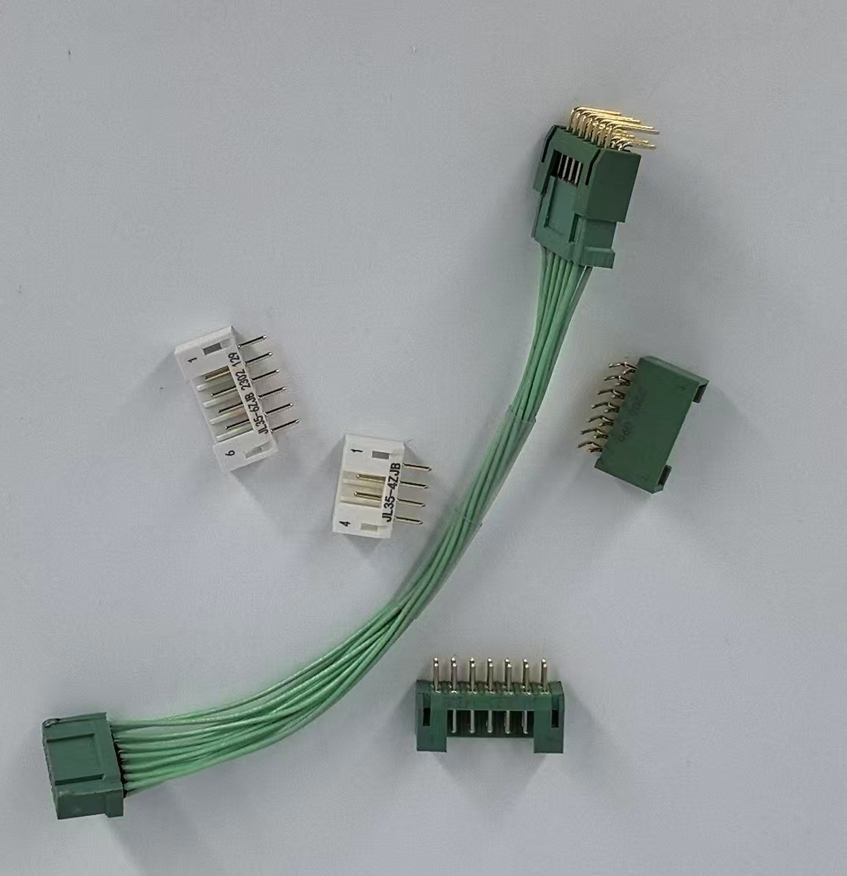 防務(wù)一體化無人機連接器